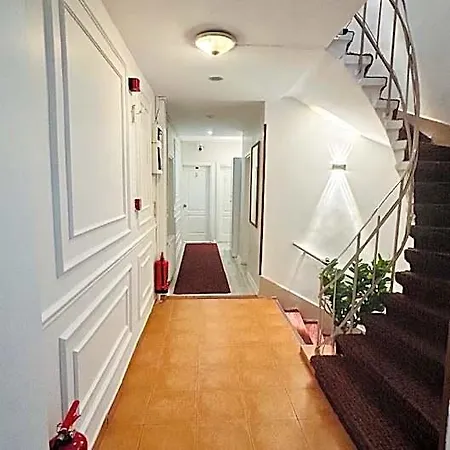 Anadolu Hotel 2*
